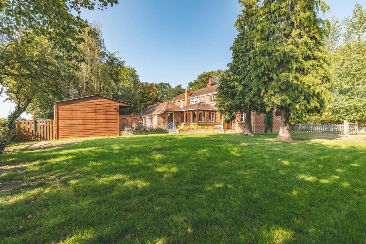 Chestnut Cottage - Stunning Countryside Views! Parking, 4 Bed, 3 Bathrooms White Waltham Extérieur photo