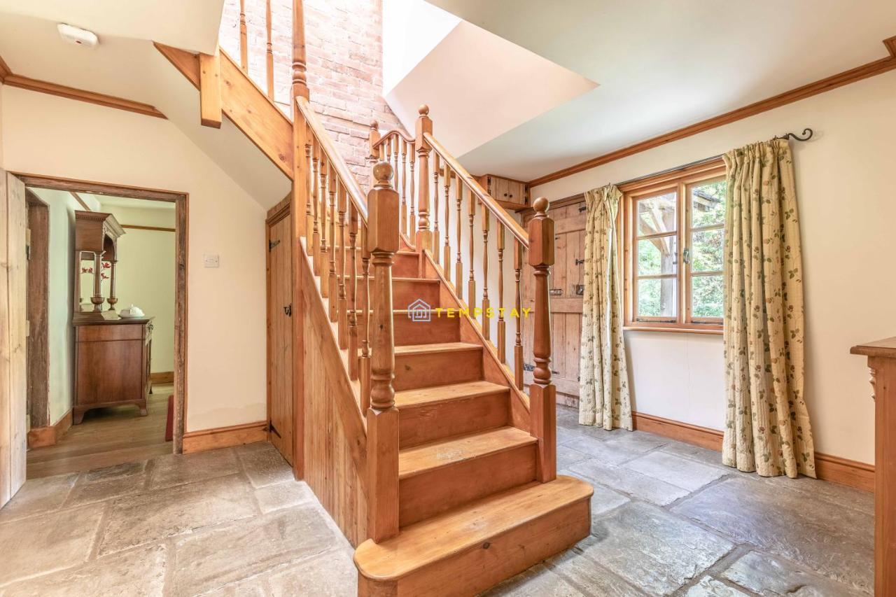 Chestnut Cottage - Stunning Countryside Views! Parking, 4 Bed, 3 Bathrooms White Waltham Extérieur photo