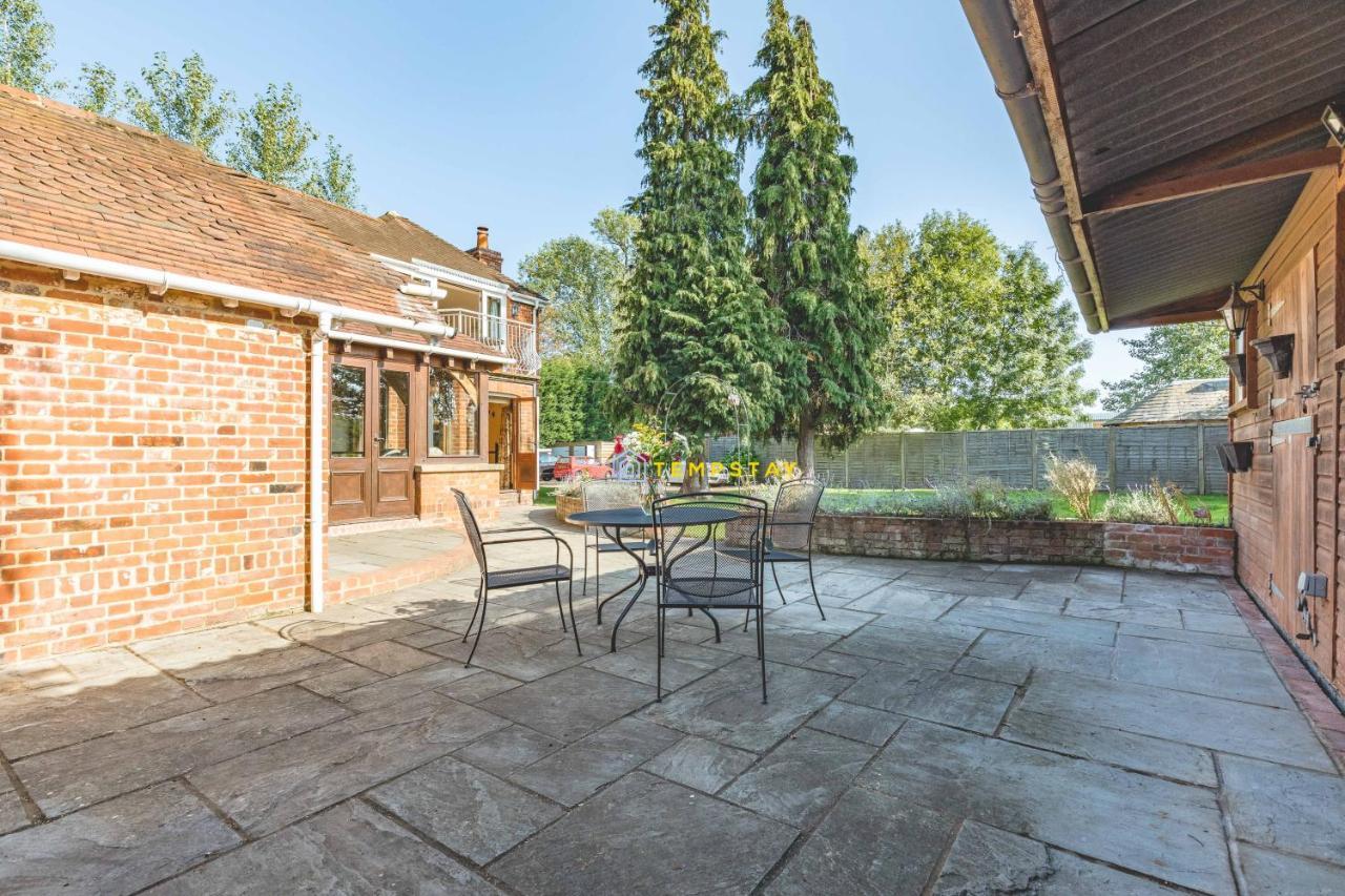 Chestnut Cottage - Stunning Countryside Views! Parking, 4 Bed, 3 Bathrooms White Waltham Extérieur photo
